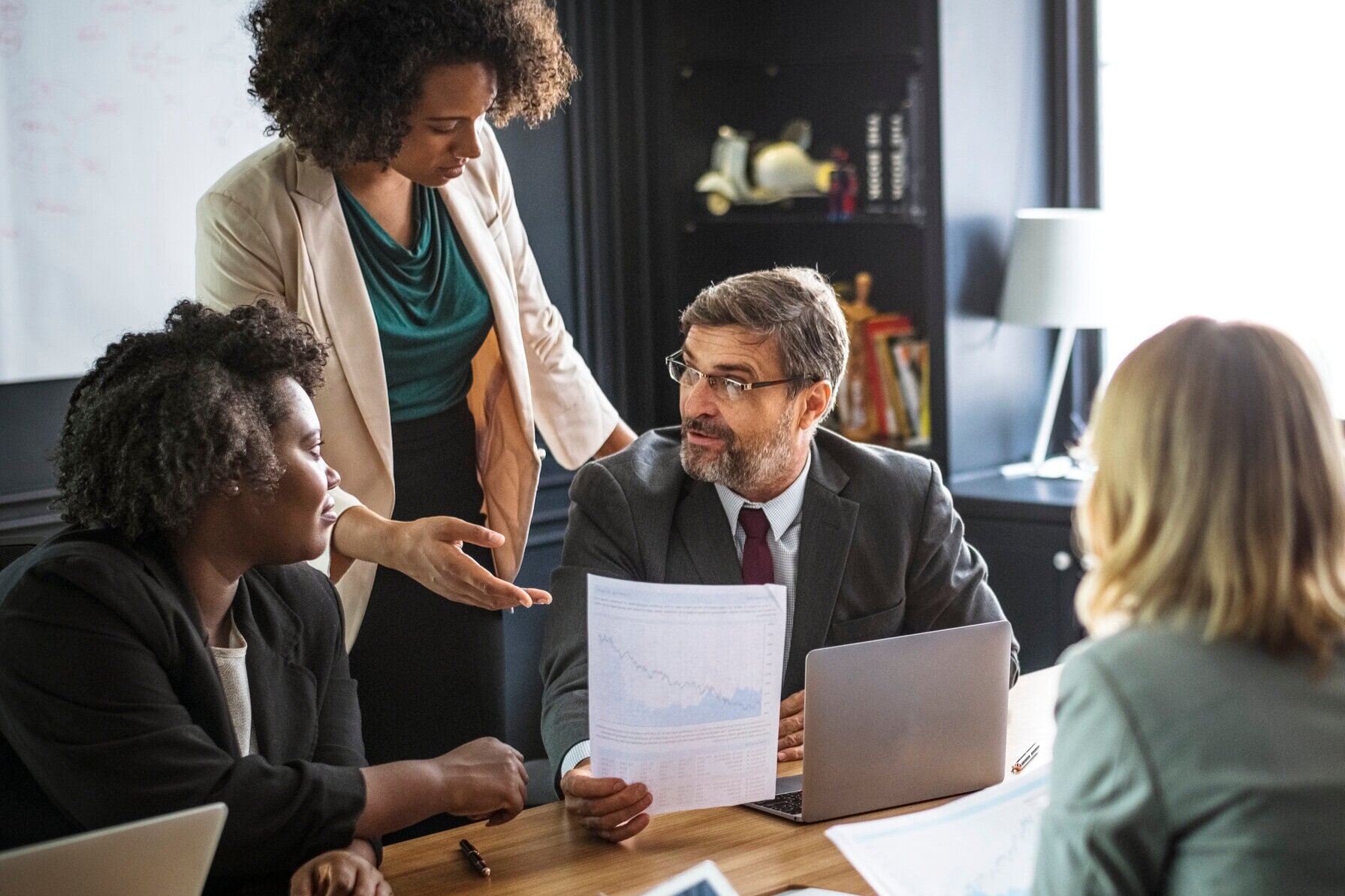 Government-level policy consulting